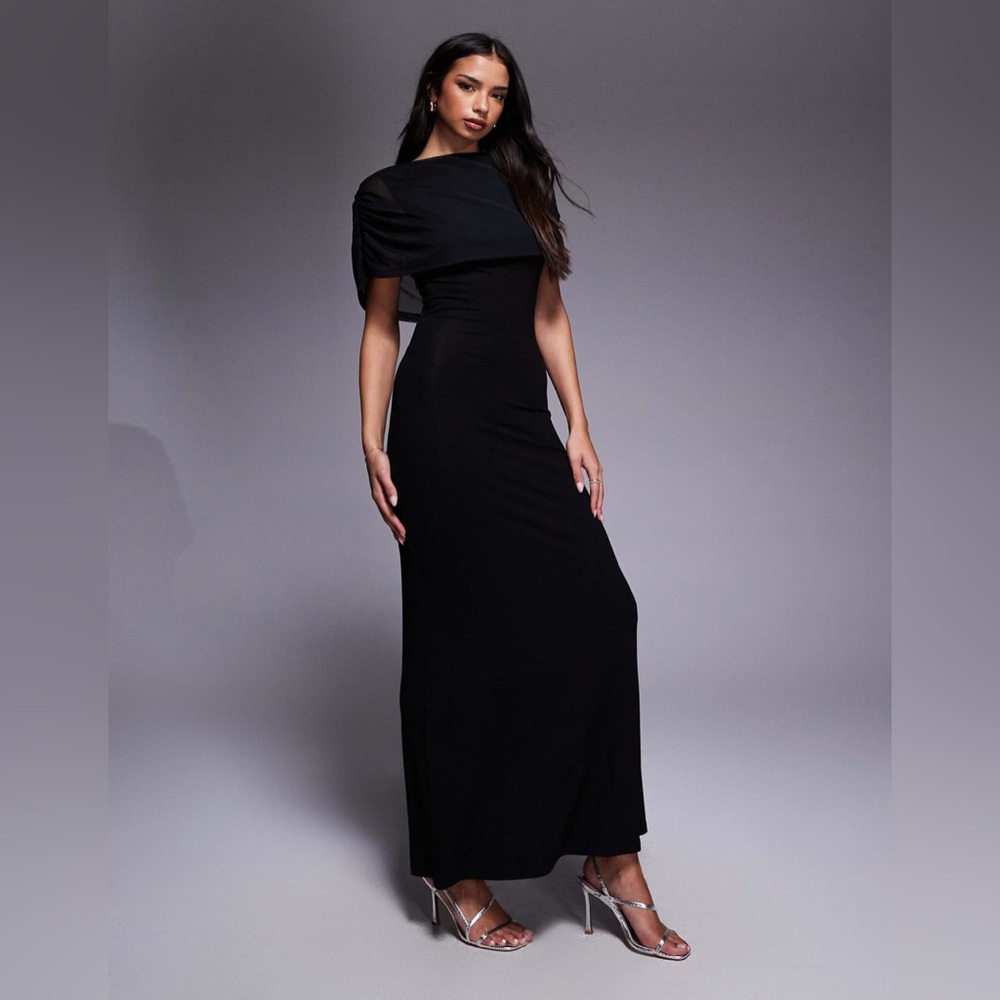 Elegant Black Evening Gown